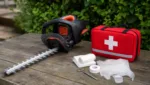 Notfallmassnahmen bei Unfaellen mit der Heckenschere: Sofortmassnahmen
